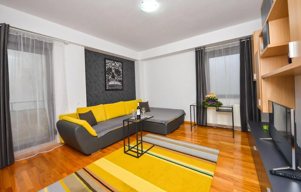 Residenza Don Pepito Apartment Bucharest